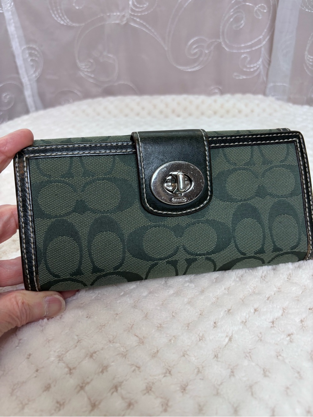 Coach VTG Y2K Signature Turnlock Wallet